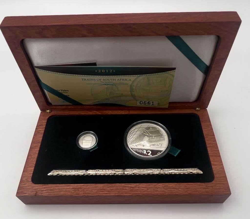 Silver Proof Combo Set R2 and 2 1/2c Trains of South Africa - Gautrain - Mintage 661