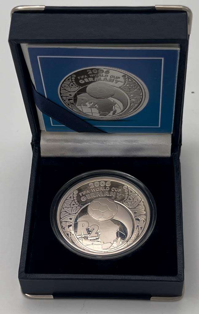 2 Rand World Cup Soccer Germany 2006 Silver Coin