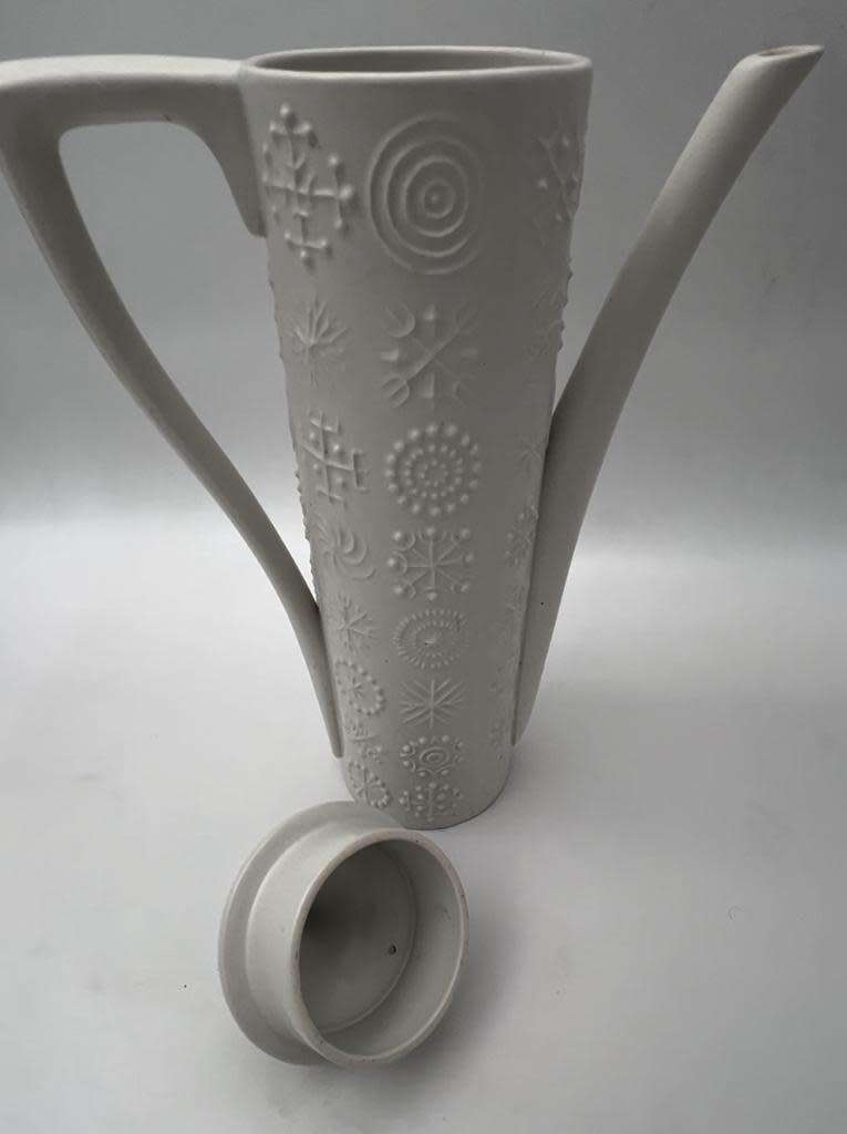 Totem Portmeirion white coffee set 1961