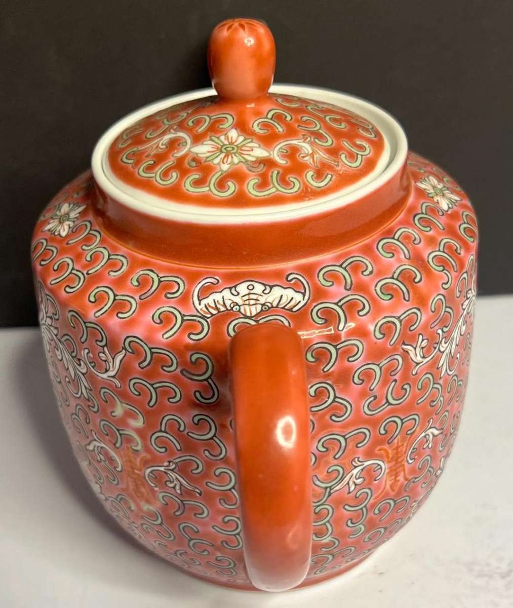 Vintage Chinese Pink / Red Famille Rose Tea Pot Porcelain Mun Shou Longevity Pat