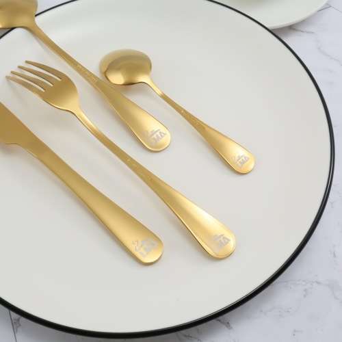 LMA-24 Piece Cutlery Set & Storage Case - Polished Gold Finish