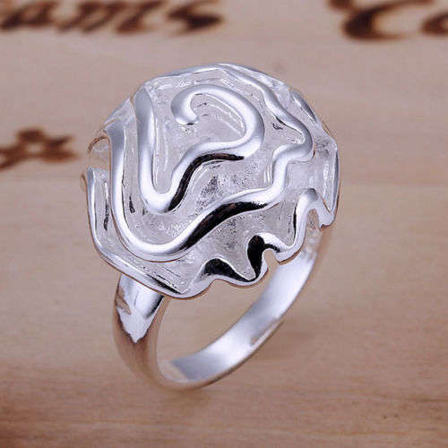 **Modern Solid Silver Rose Ring**
