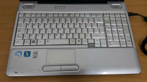 TOSHIBA SATELLITE L500