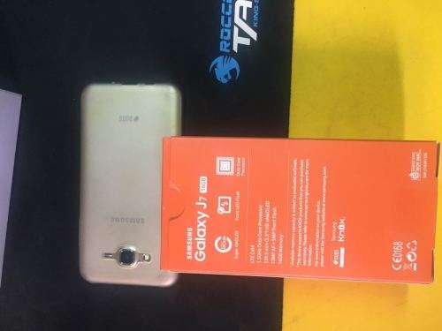 Samsung Galaxy J7 Duos like new in box