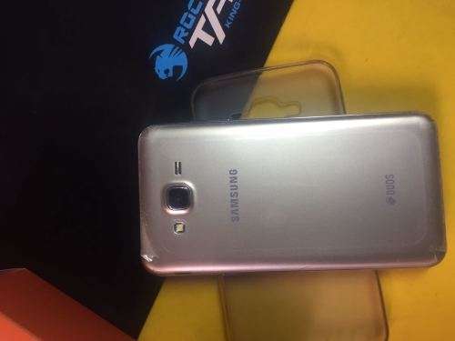 Samsung Galaxy J7 Duos like new in box
