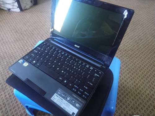 Acer Aspire one like new