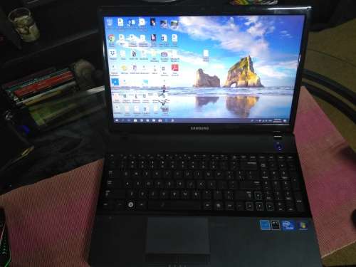SAMSUNG Series NP300E5C