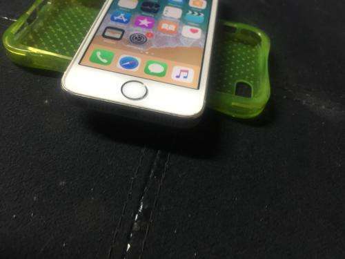 IPHONE 5S  64GB