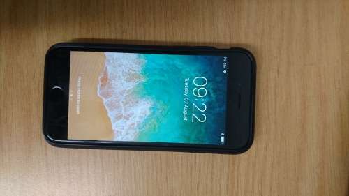 IPHONE 6 IN GOOD CONDITION + BOX