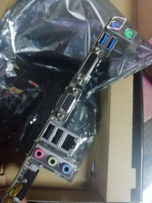 Intel i7-6700 3.4 GHz Quad Core  + MSI H110M PRO-VD PLUS H110 Chipset LGA 1151 Motherboard