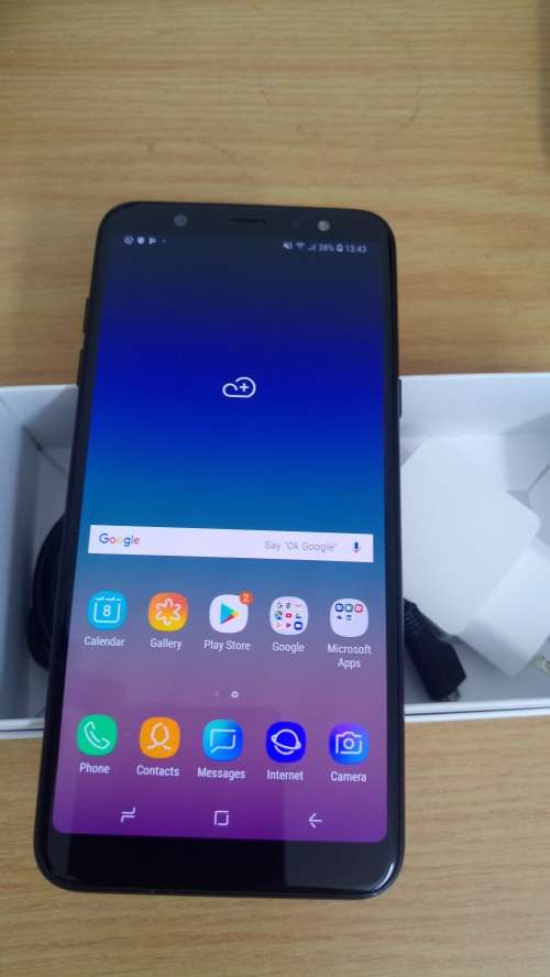 Samsung Galaxy A6+ Black 6 INCHES IN BOX