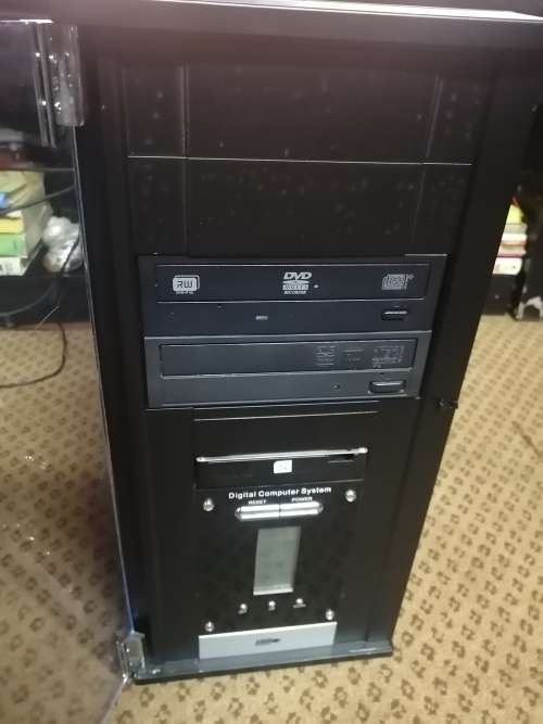 7th Gen computer tower,500gb harddrive 4gb ddr4 ram