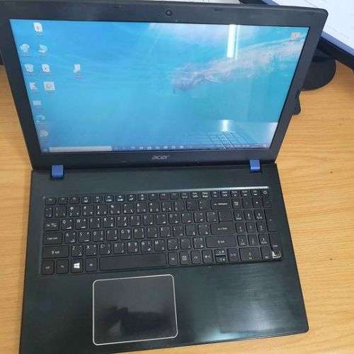 Acer Aspire E5 575, i3 6th Gen