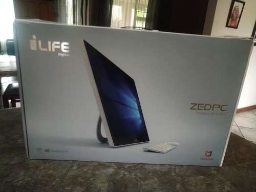 ILIFE ZED PC PORTABLE ALL IN ONE. 1 TB HDD STORAGE. TOUCH SCREEN PC