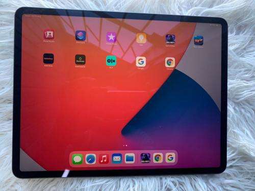 Apple iPad Pro  4th gen 12.9 inch WiFi 128GB Space Grey, excellent condition
