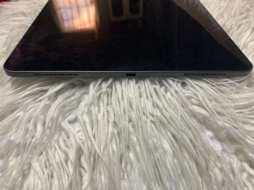 Apple iPad Pro  4th gen 12.9 inch WiFi 128GB Space Grey, excellent condition