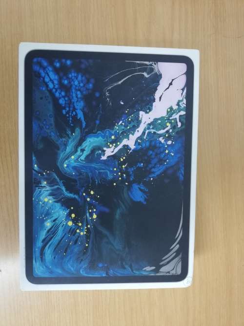 Apple iPad Pro 11-inch (2018) A1934  SILVER Wi-Fi + Cellular AU Model