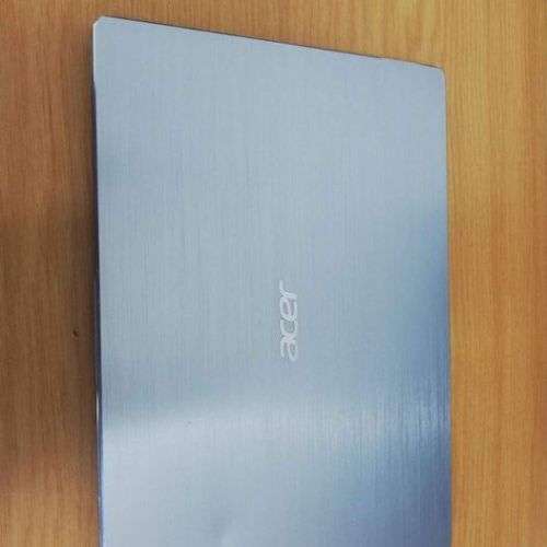 ACER SWIFT3, CORE I5 8TH GEN,256GB m.2 sata drive , 500gb hdd ,, EXCELLENT CONDITION