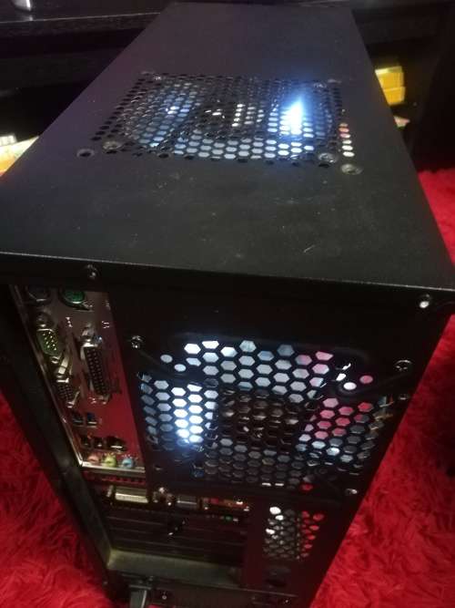 GAMING COMPUTER, CORE I5 6600K, 8GB DDR4 RAM, GT630 2GB GPU, 2TB HDD