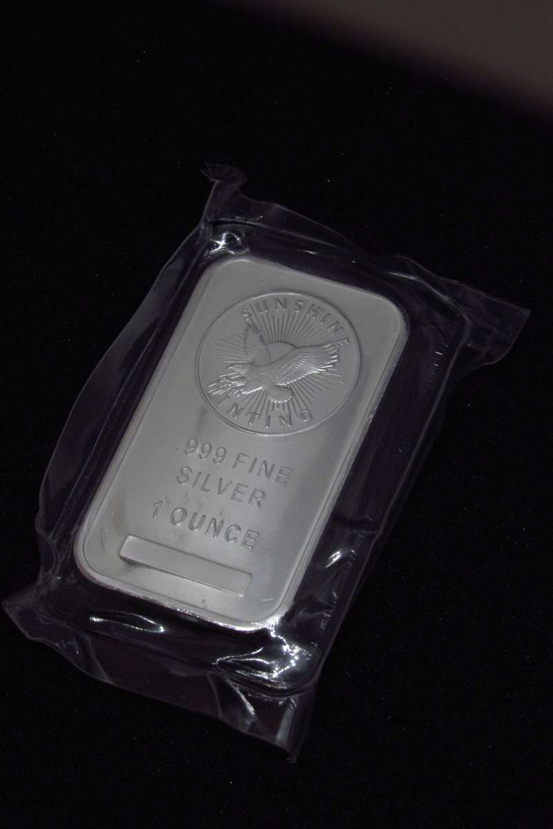 Sunshine Mint Silver 1 oz Bar  Uncirculated