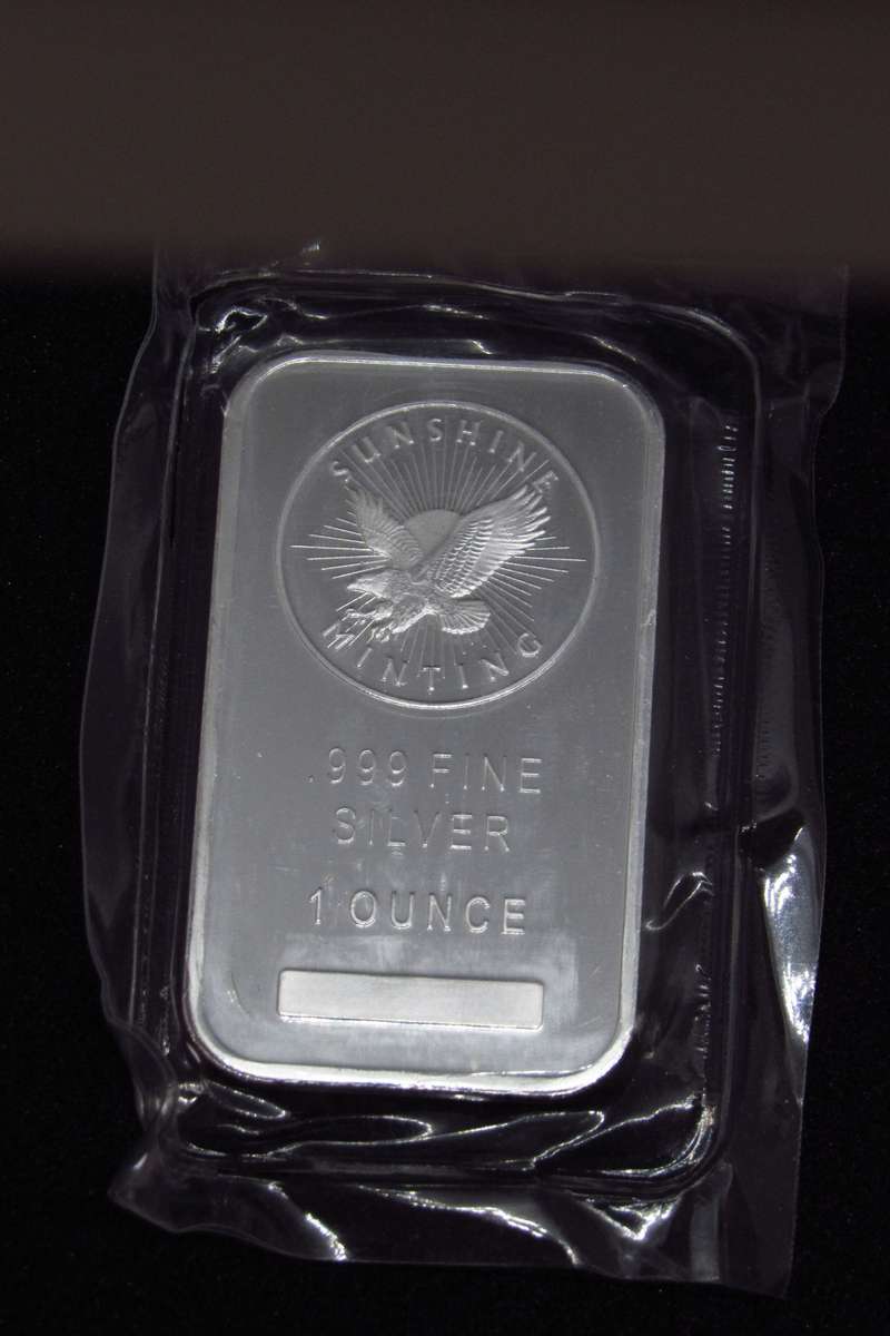 Sunshine Mint Silver 1 oz Bar  Uncirculated