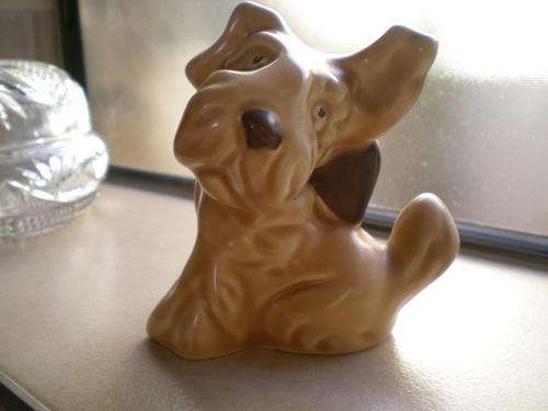 Cute Scottie Dog  "Sylvac" 1119