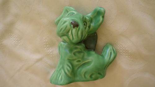 Green Sylvac Scotty 1119.