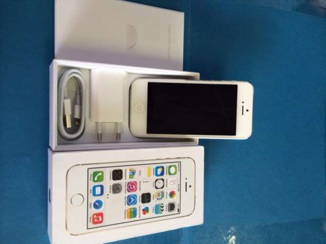 Apple Iphone 5 White