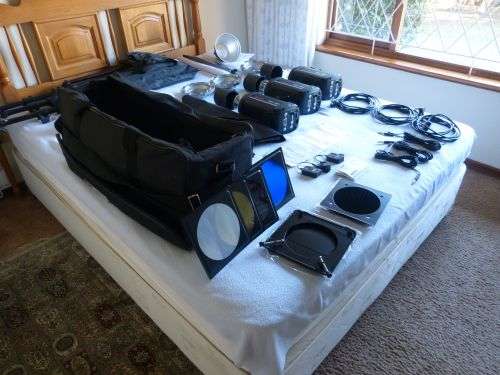 PHOTO STUDIO LIGHTING SYSTEM