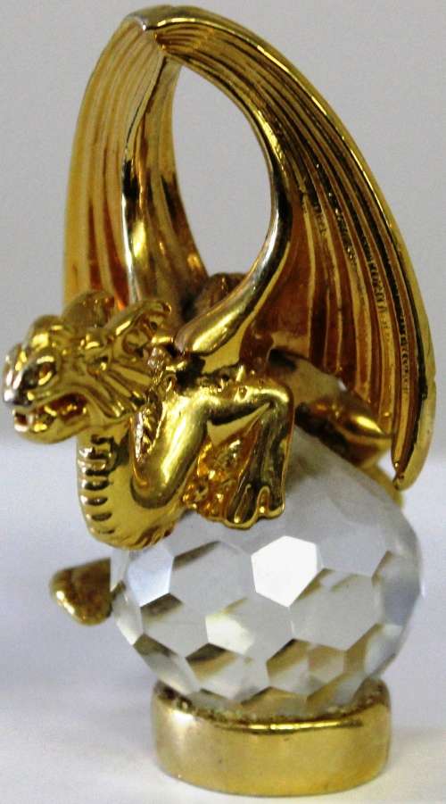 Glass-ball Dragon figure