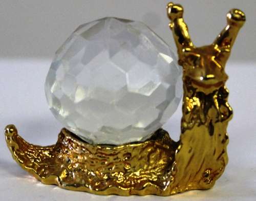 Glass ball snail figure