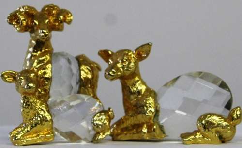 Glass-ball family of dears figure