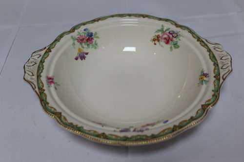 Serving bowl