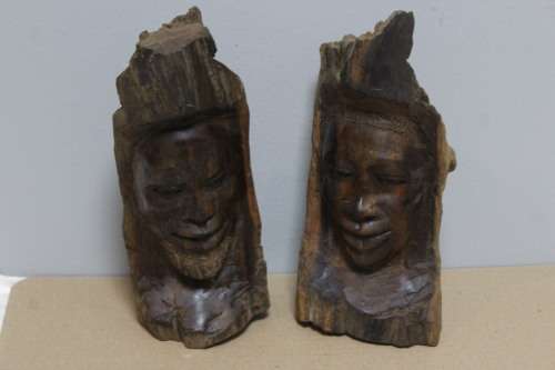 2 x African wooden carvings