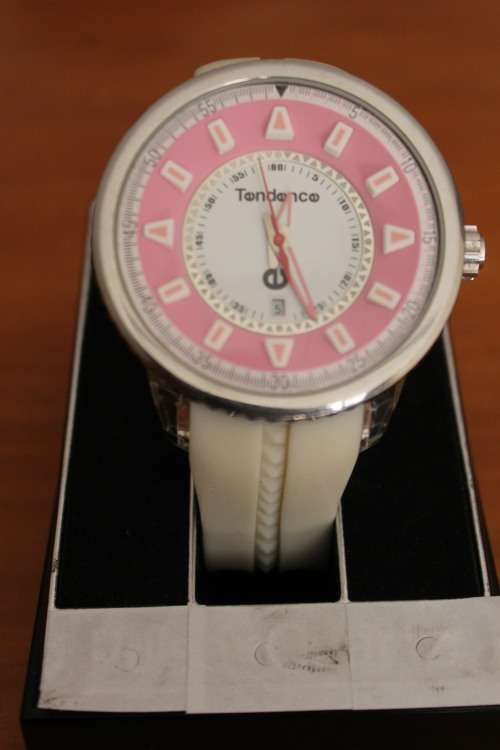 Tendence - ladies watch - no box