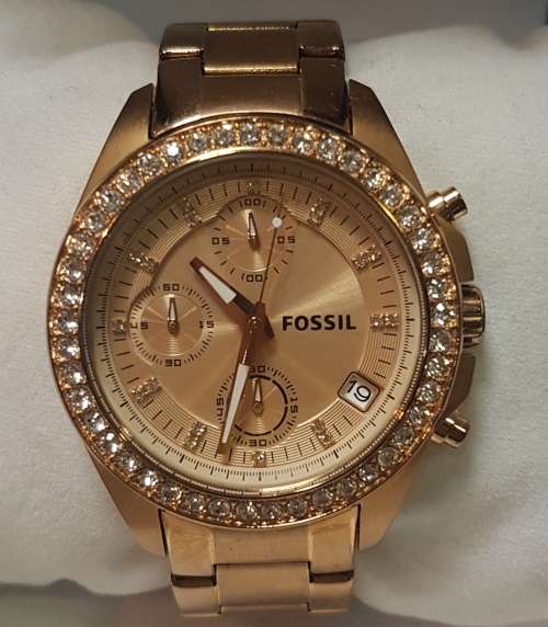 Ladies Rose Gold and diamante Fossil chronograph watch c/w additional links