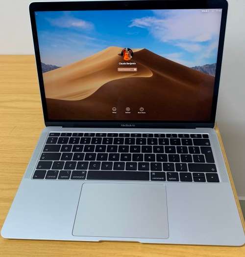 Macbook Air 13 Inch Mid 2019