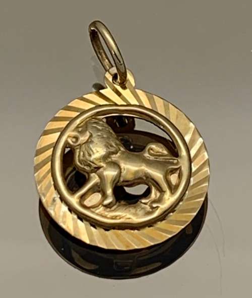 9ct (1.3gram) Yellow Gold Star Sign (Leo) Pendant