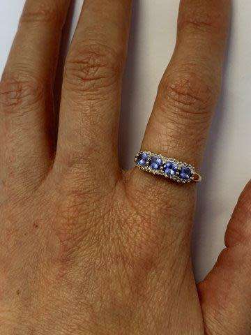 9ct (2.2grams) Yellow Gold 4x light tanzanite