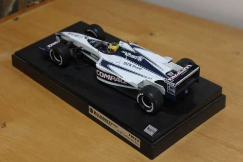 Collectible mini Williams F1 Team - Ralf Shumacher - FW22 - not in mint condition - can be used for