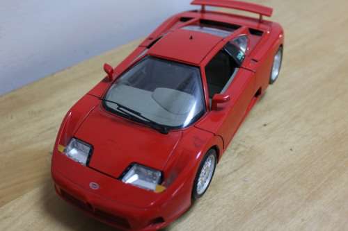 Burago Bugatti EB110 1991 car model