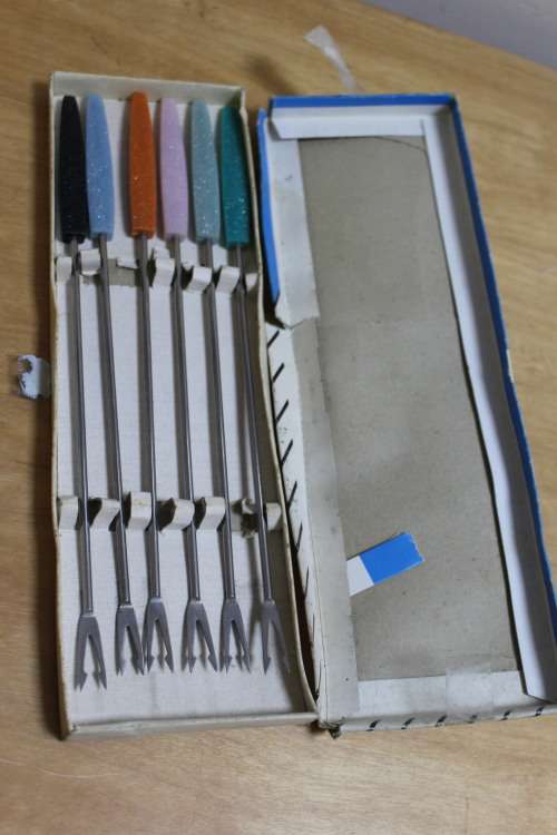 Fondue forks