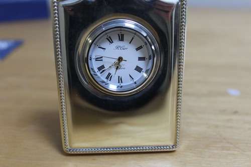 Small table clock
