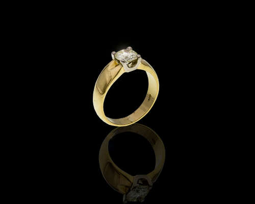 18ct (7.9grams) Yellow Gold 1.08ct Round Brilliant Diamond S to T Range VVS1 Ring with GIA Cert