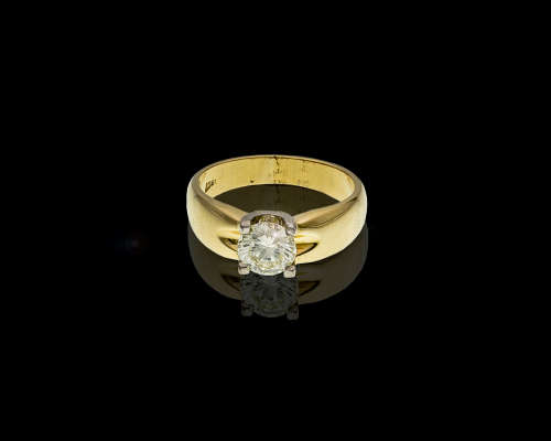 18ct (7.9grams) Yellow Gold 1.08ct Round Brilliant Diamond S to T Range VVS1 Ring with GIA Cert