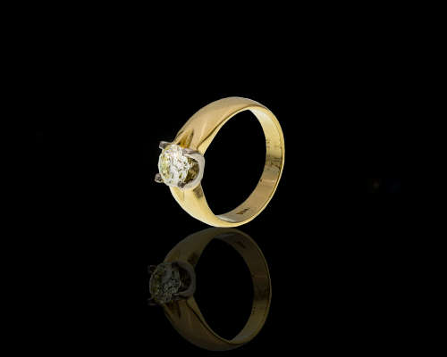 18ct (7.9grams) Yellow Gold 1.08ct Round Brilliant Diamond S to T Range VVS1 Ring with GIA Cert