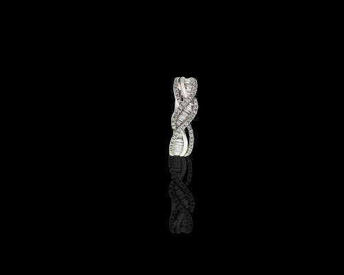 5.2 grams 18 carat White Gold and Diamond Entwined Half Eternity Ring