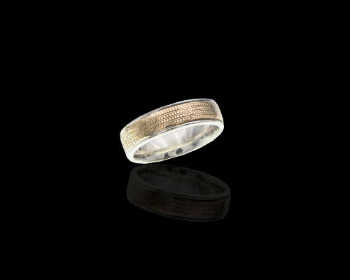 6.3grams  Total Weight Two Tone (Gold and Silver) Gents Wedding Ring