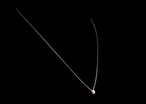 1.4 grams 18 carat White Gold Chain with attached Diamond Pendant