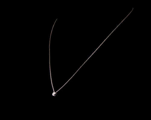 1.4 grams 18 carat White Gold Chain with attached Diamond Pendant